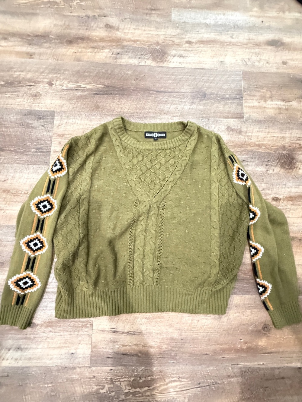 Olive Green Cable Knit Sweater with Patterned Sleeves
